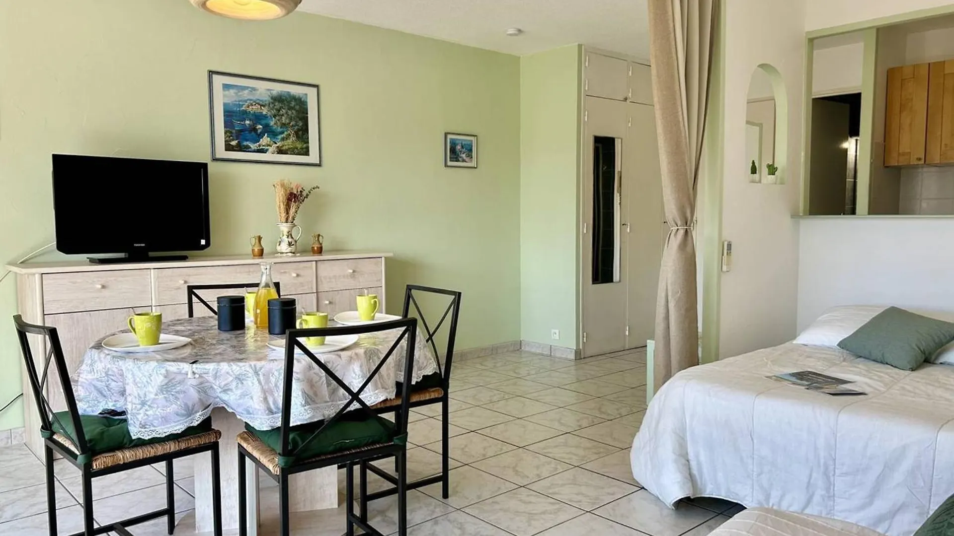 Studio Au Lavandou, Terrasse, Climatisation, Proche Plage - Fr-1-251-857 ル・ラヴァンドゥー