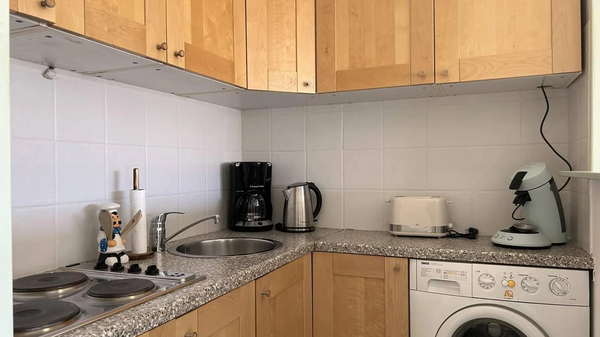 Studio Au Lavandou, Terrasse, Climatisation, Proche Plage - Fr-1-251-857 Le Lavandou